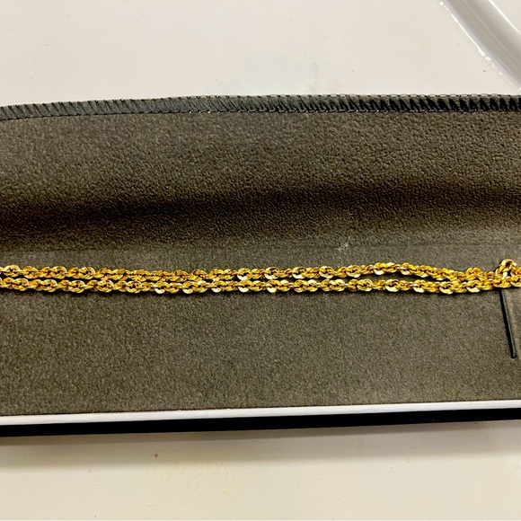 Gold chain